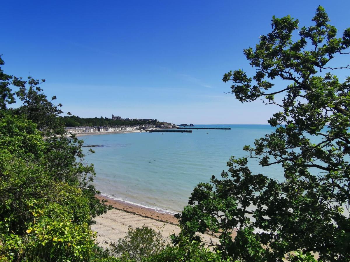 L'Ancre Marine Lägenhet Cancale Exteriör bild